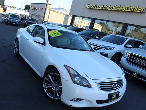 Used 2011 INFINITI G37 Journey w/ Premium Pkg RWD image 30