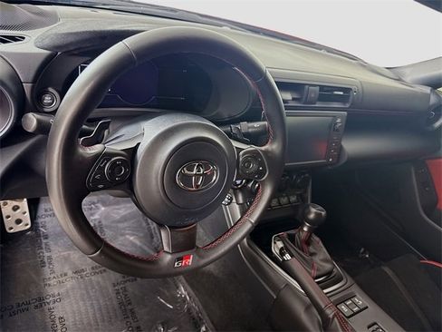 Certified 2024 Toyota GR86 TRUENO Edition image 9