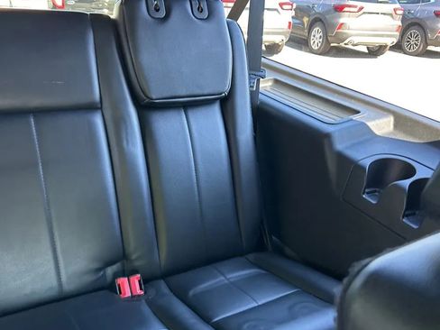 Used 2017 Ford Expedition EL Limited image 14