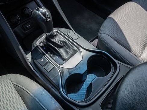 Used 2016 Hyundai Santa Fe SE image 27