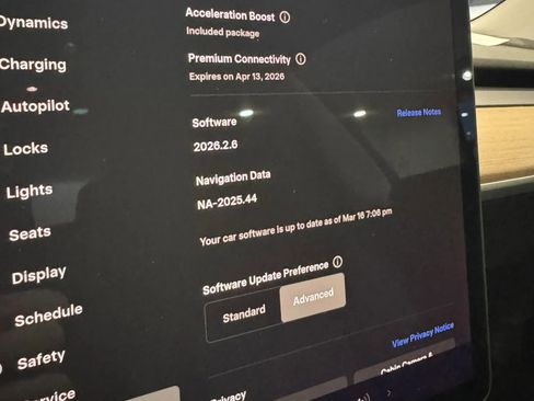Used 2019 Tesla Model 3 Long Range image 32