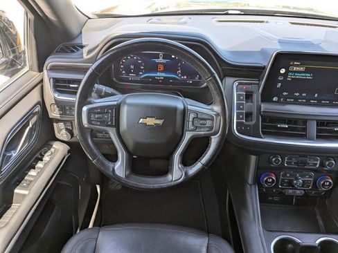 Used 2022 Chevrolet Tahoe LT w/ LT Signature Package image 22