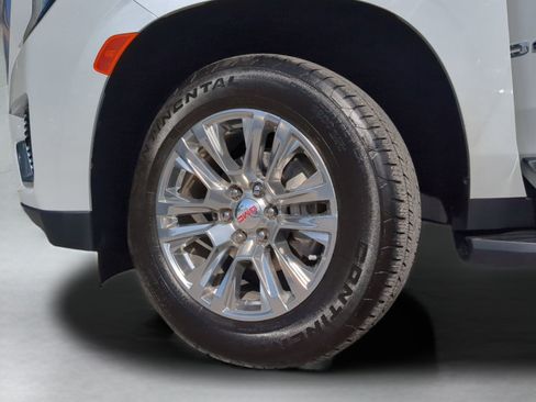 Used 2024 GMC Yukon XL Denali image 65