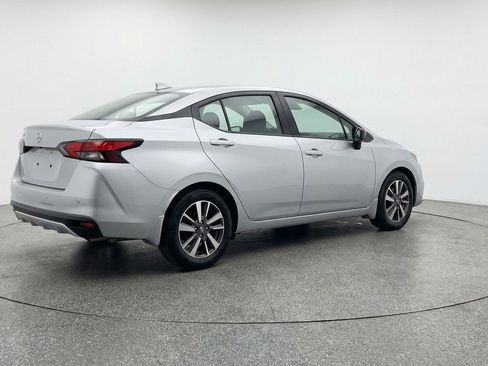 Used 2025 Nissan Versa SV FWD image 9
