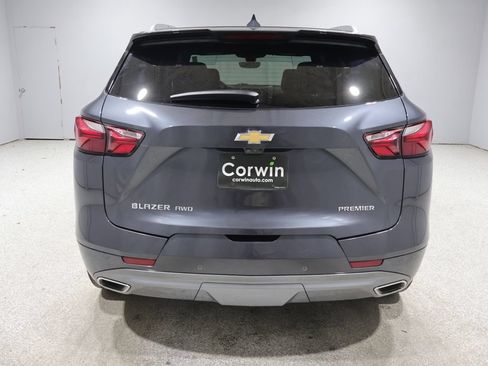 Used 2022 Chevrolet Blazer Premier w/ Enhanced Convenience Package AWD/4WD image 3