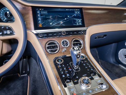 New 2026 Bentley Continental GTC image 27