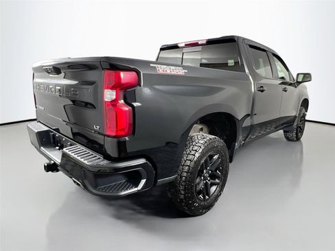 Used 2023 Chevrolet Silverado 1500 LT Trail Boss w/ Convenience Package II image 6