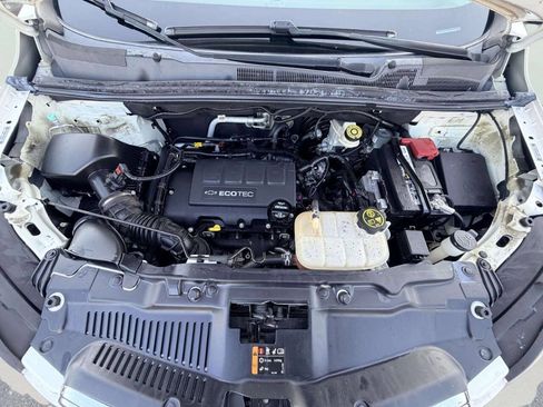 Used 2016 Buick Encore FWD image 10