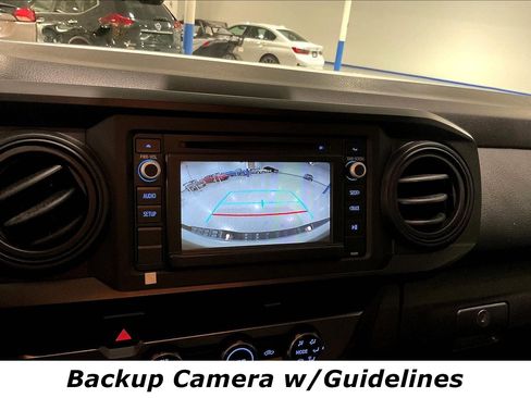 Used 2018 Toyota Tacoma SR RWD image 14