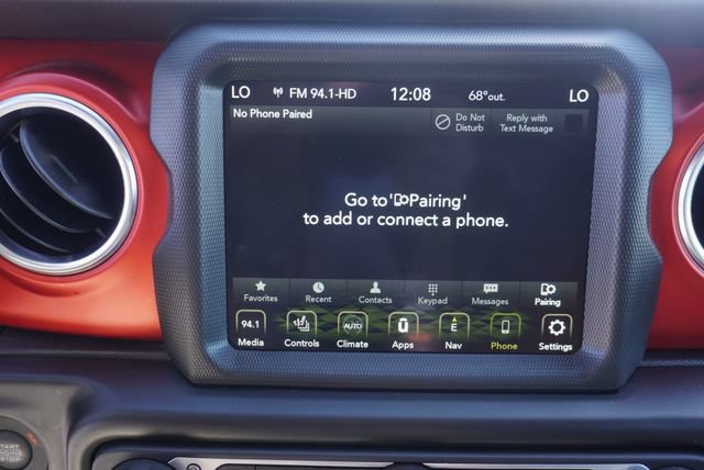 Used 2022 Jeep Gladiator Rubicon w/ LED Lighting Group AWD/4WD image 34