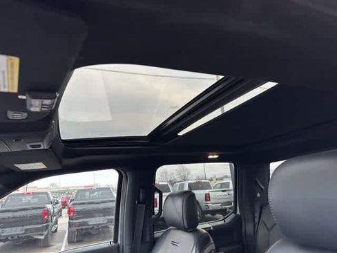 Used 2019 Ford F150 Platinum w/ Equipment Group 701A Luxury image 10