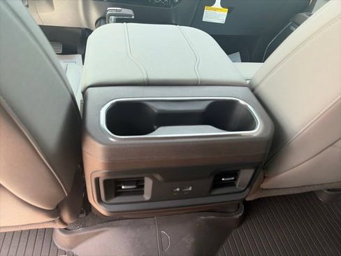 New 2026 Chevrolet Silverado 1500 LT Trail Boss w/ LT Trail Boss Premium Package AWD/4WD image 13