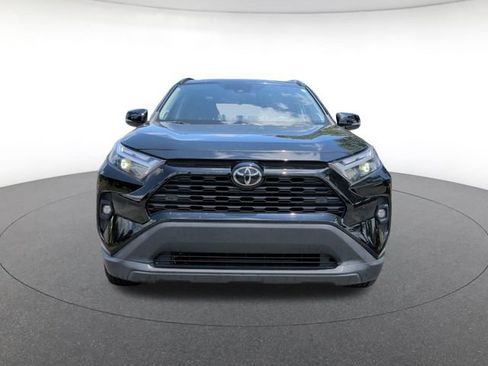 Used 2023 Toyota RAV4 XLE Premium FWD image 9