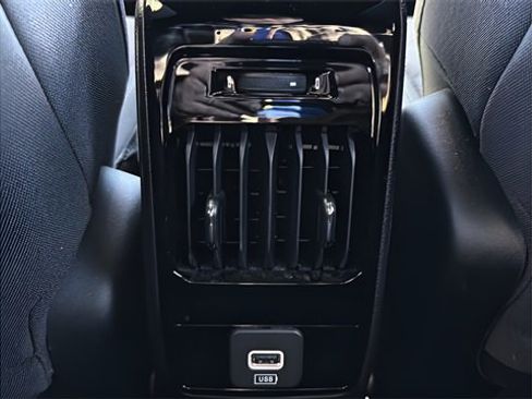 Certified 2024 Jeep Compass Sport image 42