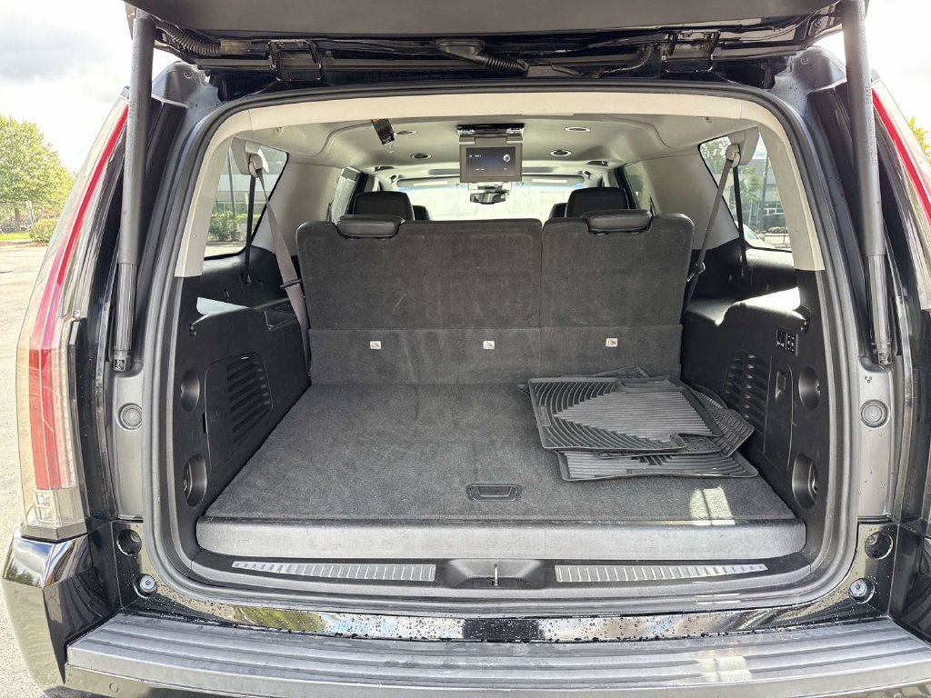 Used 2016 Cadillac Escalade ESV Premium AWD/4WD image 24