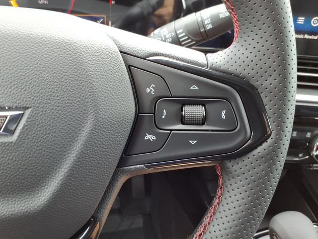 New 2026 Chevrolet Trax RS w/ Driver Confidence Package FWD image 14