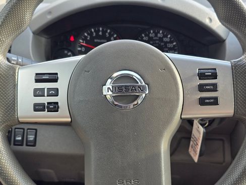 Used 2019 Nissan Frontier SV AWD/4WD image 32