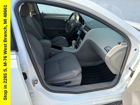 Used 2012 Chevrolet Malibu LS FWD image 30