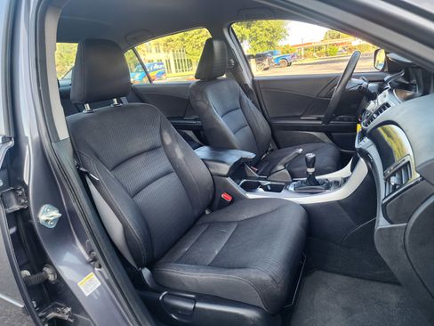 Used 2013 Honda Accord Sport image 14