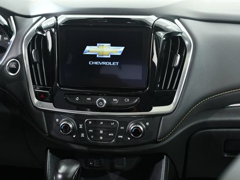 Used 2021 Chevrolet Traverse Premier w/ Redline Edition AWD/4WD image 9