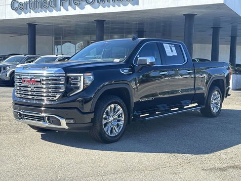 Used 2025 GMC Sierra 1500 Denali image 5