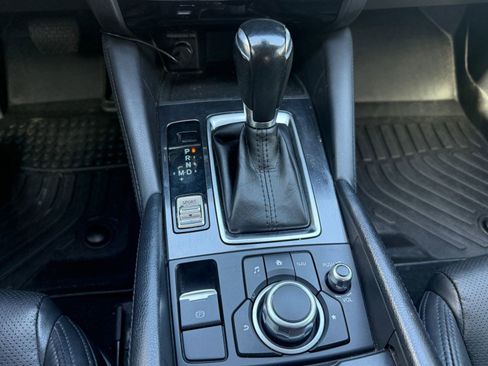 Used 2017 MAZDA MAZDA6 Touring image 18