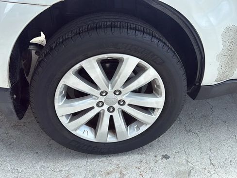 Used 2013 Subaru Forester 2.5X Premium AWD/4WD image 46
