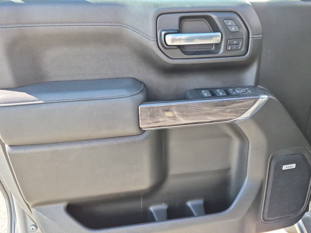 Used 2022 Chevrolet Silverado 1500 LTZ w/ LTZ Premium Package AWD/4WD image 9