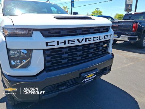 Used 2020 Chevrolet Silverado 2500 Custom w/ Custom Value Package AWD/4WD image 26