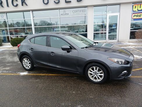Used 2014 MAZDA MAZDA3 i Touring image 3