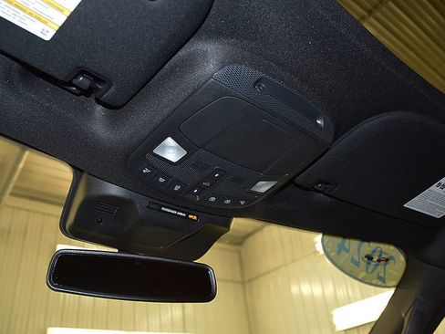Used 2024 Ford Expedition Platinum AWD/4WD image 27