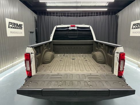 Used 2020 Ford F250 Platinum image 36