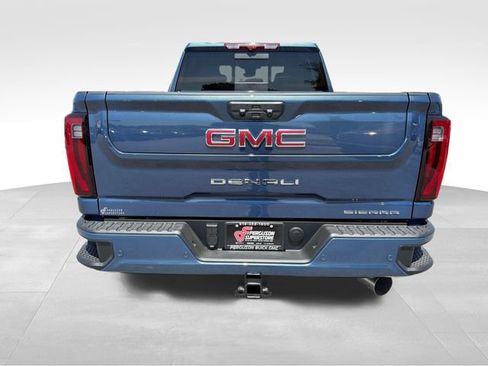 New 2026 GMC Sierra 2500 Denali w/ Denali Reserve Package AWD/4WD image 6