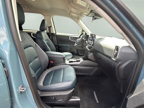 Used 2023 Ford Bronco Sport Outer Banks w/ Tech Package image 11