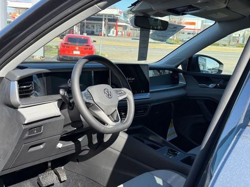 New 2026 Volkswagen Tiguan SE AWD/4WD image 9