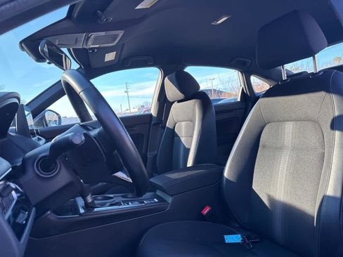 Used 2025 Honda Civic Sport image 12