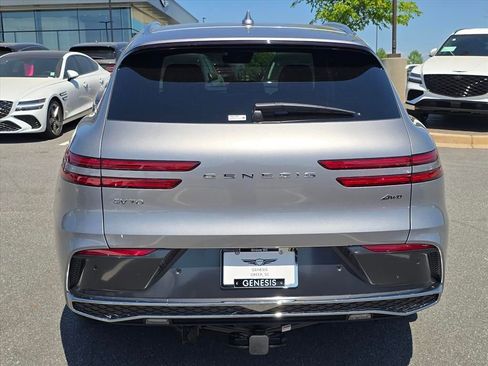 New 2026 Genesis GV70 2.5T Advanced w/ G1 Accessory Package AWD/4WD image 4