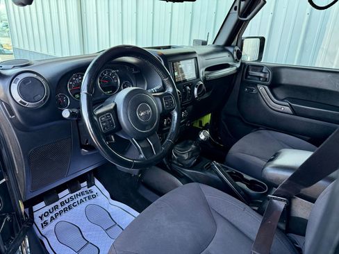 Used 2017 Jeep Wrangler Unlimited Sport w/ Quick Order Package 23S image 26