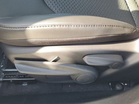 New 2026 Jeep Compass Latitude image 22