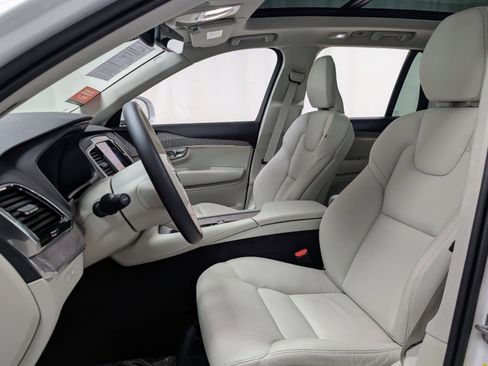 Used 2024 Volvo XC90 T8 Plus w/ Protection Package Premier image 15