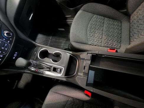 Used 2022 Chevrolet Equinox LT FWD image 37