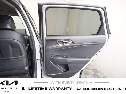 New 2026 Kia Sportage EX image 13