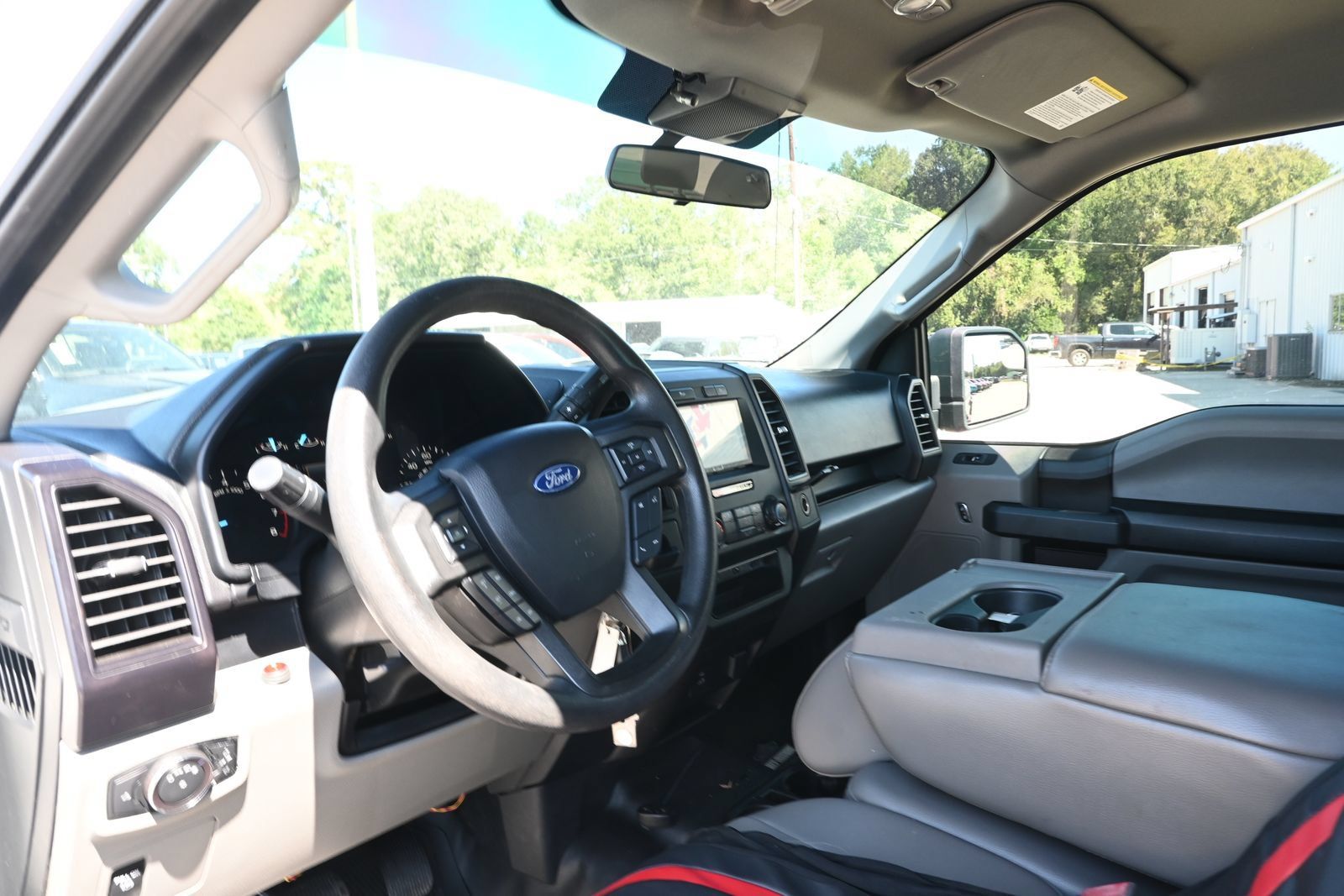 Used 2019 Ford F150 XL w/ Equipment Group 101A Mid RWD image 9
