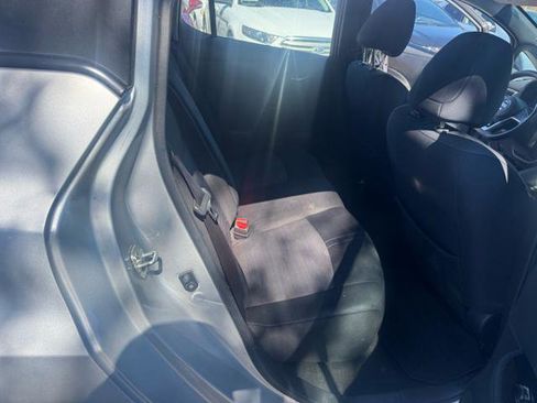 Used 2018 Nissan Leaf SV w/ Protection Package FWD image 9