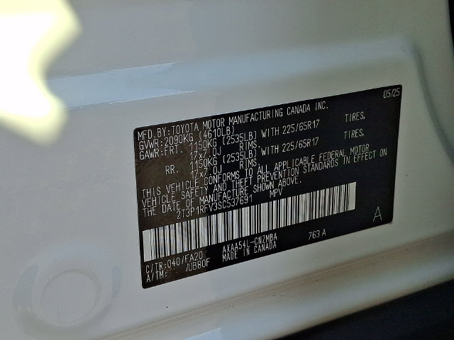 Used 2025 Toyota RAV4 XLE AWD/4WD image 27