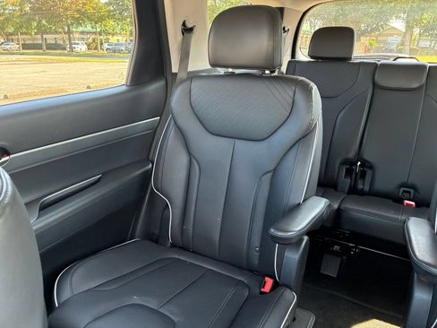 Used 2025 Hyundai Palisade SEL AWD/4WD image 38