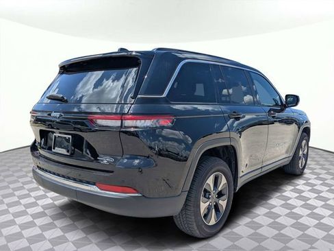 Used 2024 Jeep Grand Cherokee Limited 4xe AWD/4WD image 4