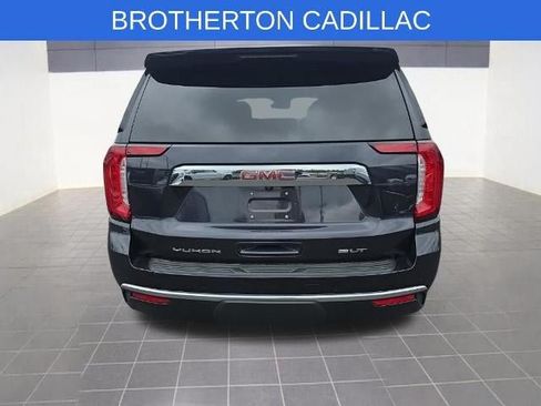 Used 2023 GMC Yukon SLT w/ SLT Premium Package AWD/4WD image 9