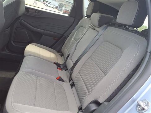 Certified 2022 Ford Escape SE w/ SE Sport Appearance Package image 18