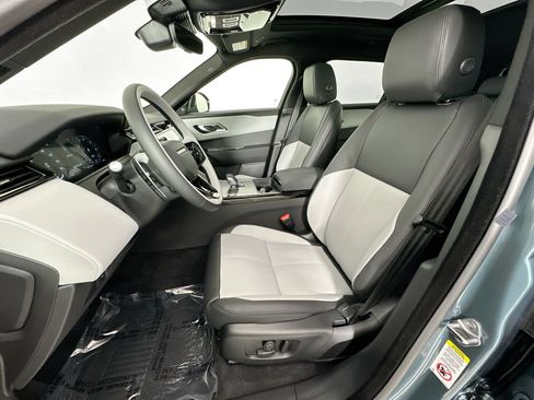 Certified 2026 Land Rover Range Rover Velar S AWD/4WD image 19